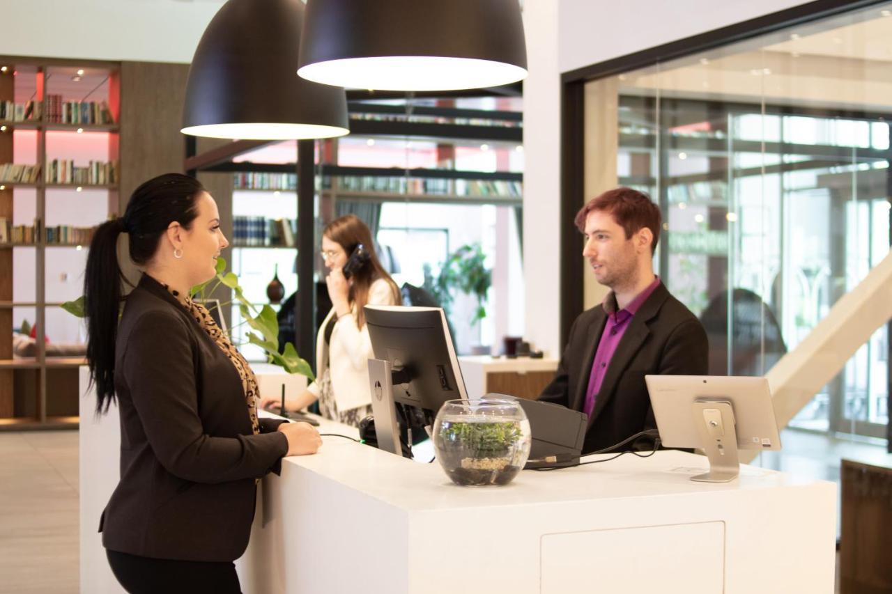 Hotel Mortagne Boucherville Eksteriør billede