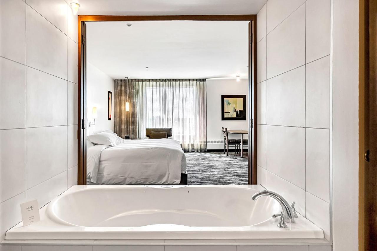 Hotel Mortagne Boucherville Eksteriør billede